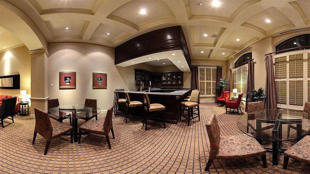 Holiday Inn Savannah Historic District By Ihg Экстерьер фото