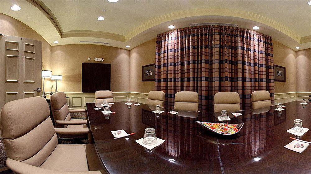 Holiday Inn Savannah Historic District By Ihg Экстерьер фото